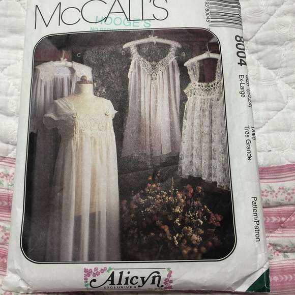Alicyn by McCalls lingerie pattern - 8004- exlarge 20-22 lace Nightgown Pattern - Picture 6 of 7